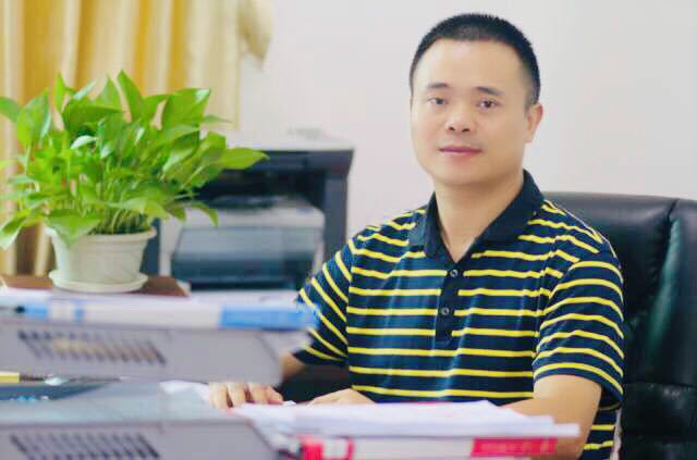 曾文权（教授）